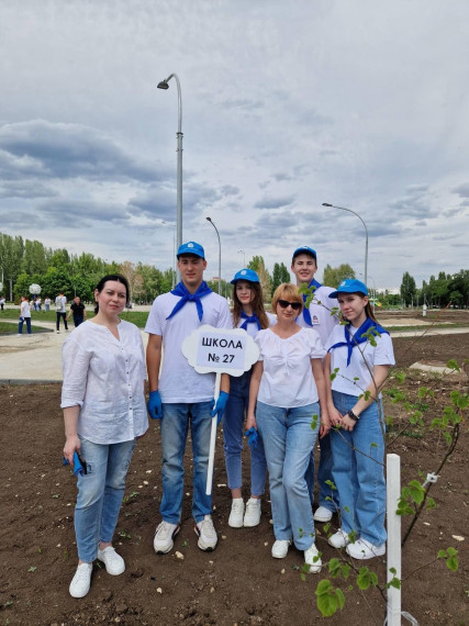 Аллея выпускников 2023 года.